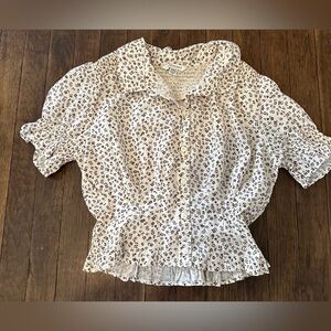 $3 bundle sale American eagle button up crop top blouse size medium- western